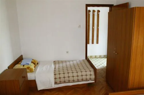 camp-jaz-hostel-budva-os0pj