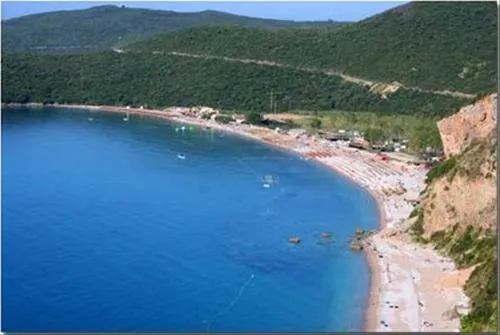 camp-jaz-hostel-budva-tcf90