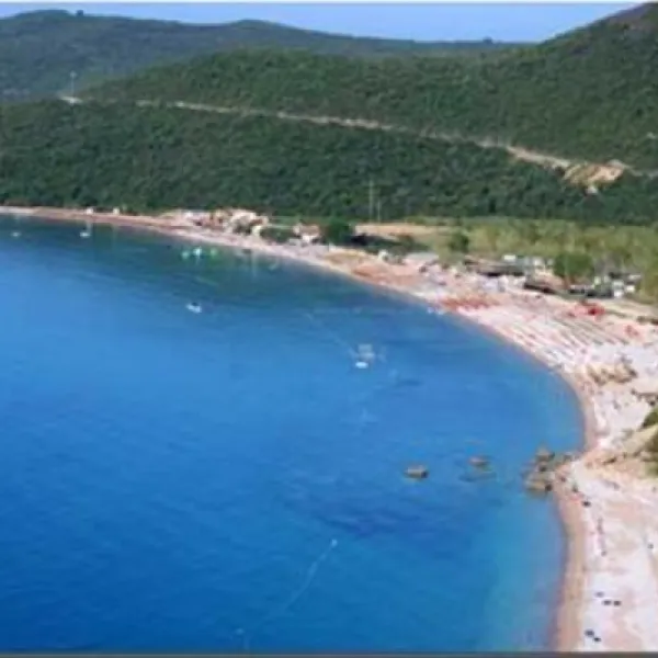 camp-jaz-hostel-budva-tcf90