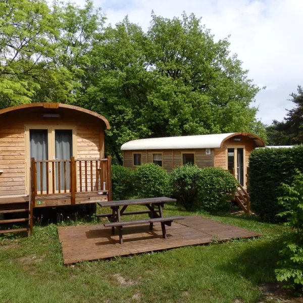 camping-indigo-divonne-ain-gnepo