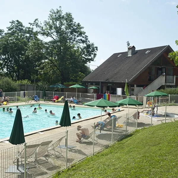 camping-indigo-divonne-ain-paurb