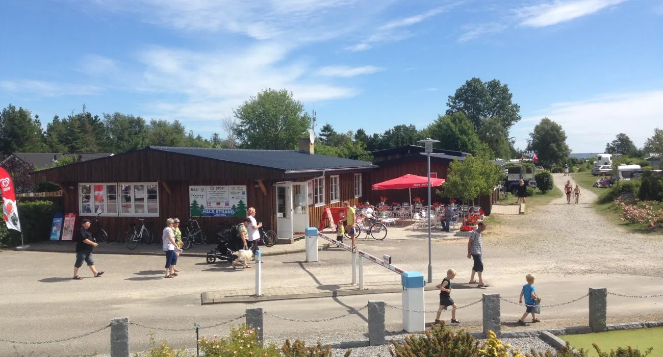 hals-strand-camping-hals-uqfjk