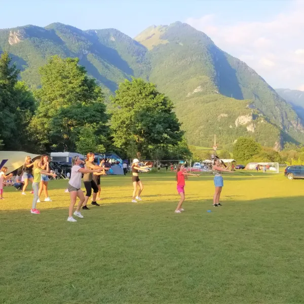 camping-champ-tillet-hautesavoie-bnenh