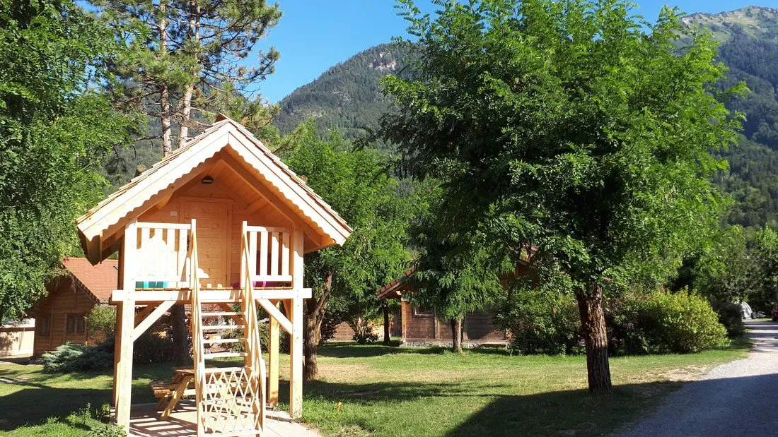 camping-champ-tillet-hautesavoie-dvuis