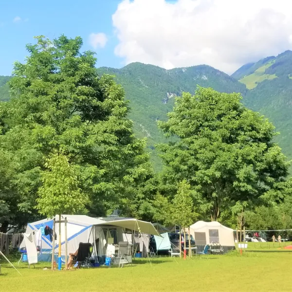 camping-champ-tillet-hautesavoie-xsjar