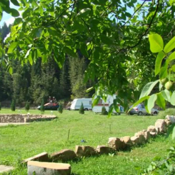 camping-pensiunea-cristal-sucevita-gpuhl