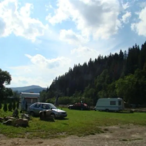 camping-pensiunea-cristal-sucevita-yjr4e