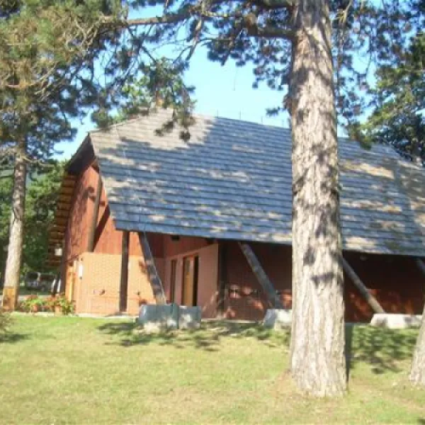 autocamp-borje-korenica-9npve
