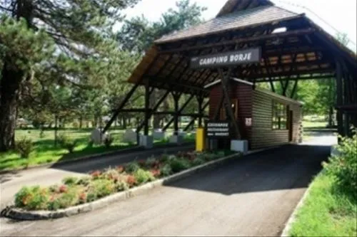 autocamp-borje-korenica-hmpkq