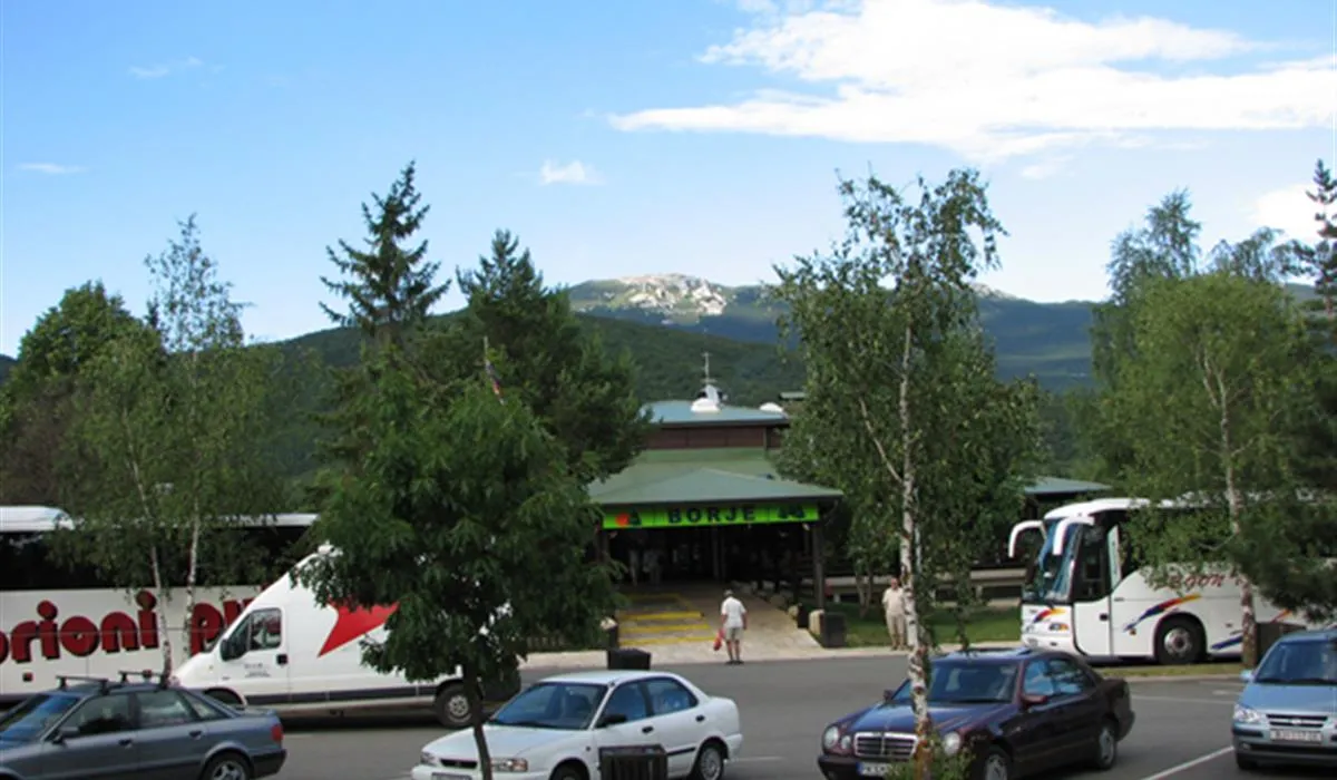 autocamp-borje-korenica-nch6t