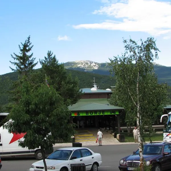 autocamp-borje-korenica-orczu