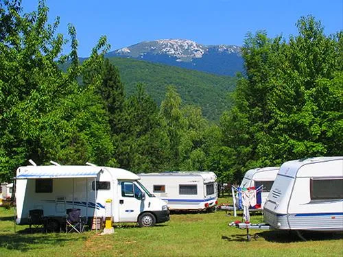 autocamp-borje-korenica-zkb1v