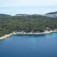 camping-cikat-mali-losinj-8qbgv