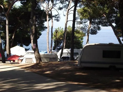 camping-cikat-mali-losinj-a7rqo