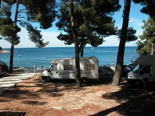 camping-cikat-mali-losinj-easam