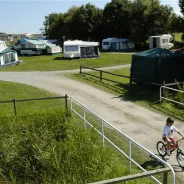 camping-and-caravanning-club-site-kessingland-lowestoft-kijfh