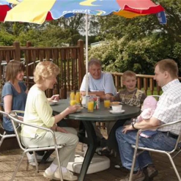 camping-and-caravanning-club-site-kessingland-lowestoft-varvv