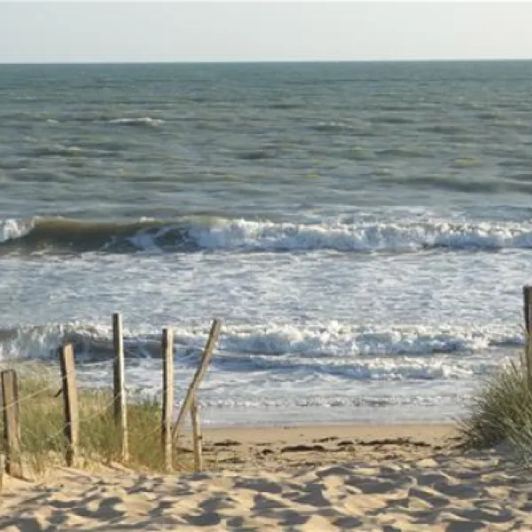camping-antioche-le-bois-plage-en-r-mrnwp