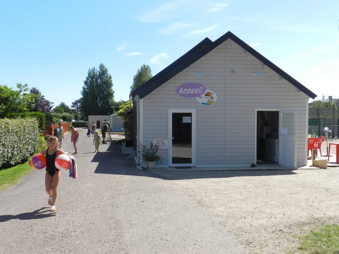 camping-le-rivage-quettehou-cycx8
