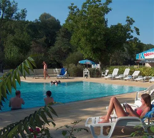 camping-les-tailladis-sarlat-oygfa