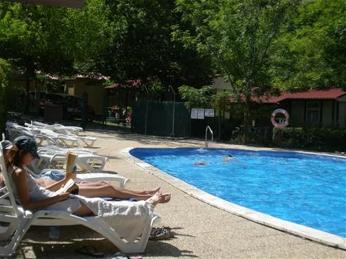 camping-la-islapicos-de-europa-turienopotes-tljlo
