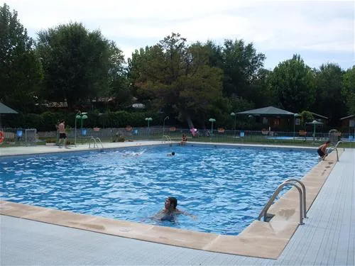 camping-bungalow-park-arco-iris-villaviciosa-de-odn-bpotm