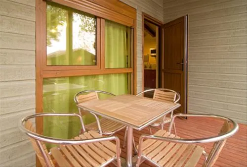 camping-bungalow-park-arco-iris-villaviciosa-de-odn-lpxvt