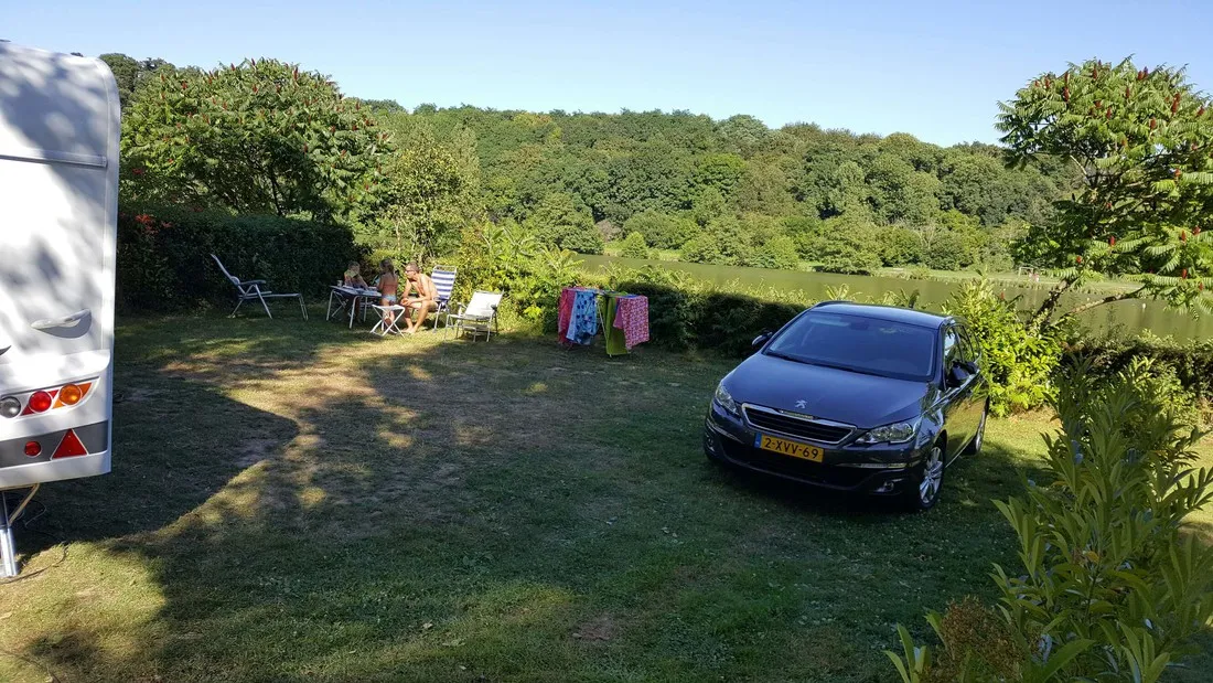camping-du-lac-tuff-x5k9t