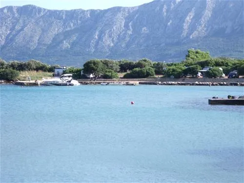 camping-mlaska-suuraj-otok-hvar-5s0nb
