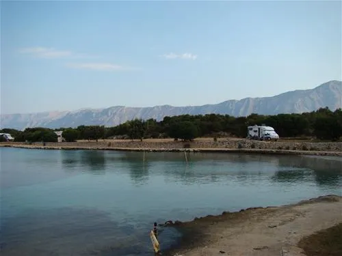 camping-mlaska-suuraj-otok-hvar-hx3h9
