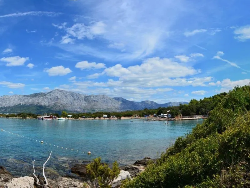 camping-mlaska-suuraj-otok-hvar-lve8y