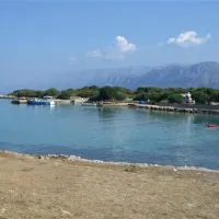 camping-mlaska-suuraj-otok-hvar-ypbj9
