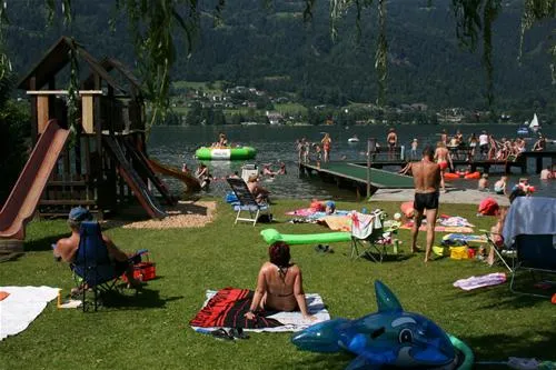 ideal-camping-lampele-ossiach-cefhs