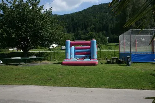 ideal-camping-lampele-ossiach-cipzv