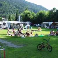 ideal-camping-lampele-ossiach-hyhcu