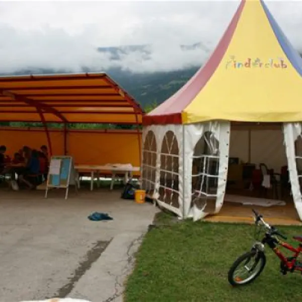 ideal-camping-lampele-ossiach-rtvyq