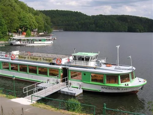 camping-talsperre-kriebstein-hfchen-bei-mittweida-9dwdi