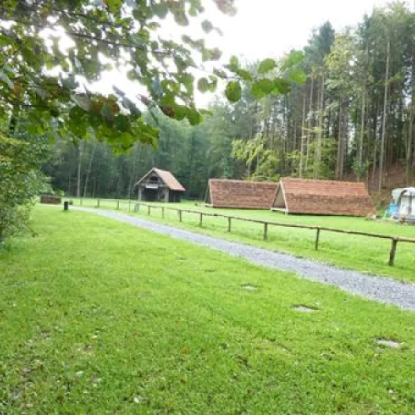 motolux-motorbike-camping-braslovce-yo8sf