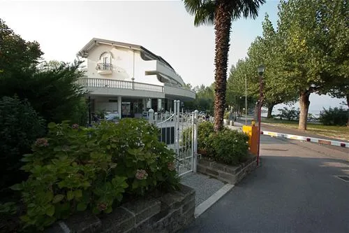 camping-sirmione-sirmione-4kchk