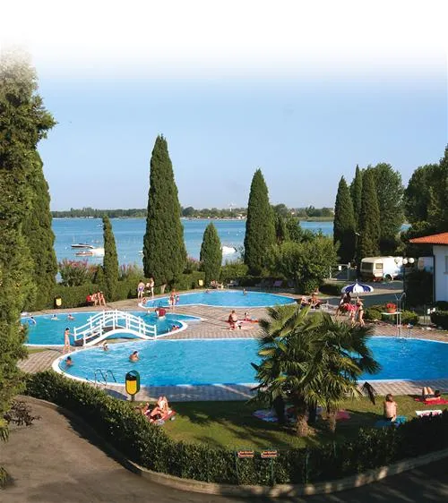 camping-sirmione-sirmione-fofux