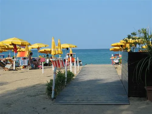centro-vacanze-camping-spinnaker-fermo-2tehj