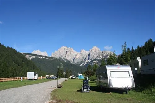camping-vidor-pozza-di-fassa-gqrxr