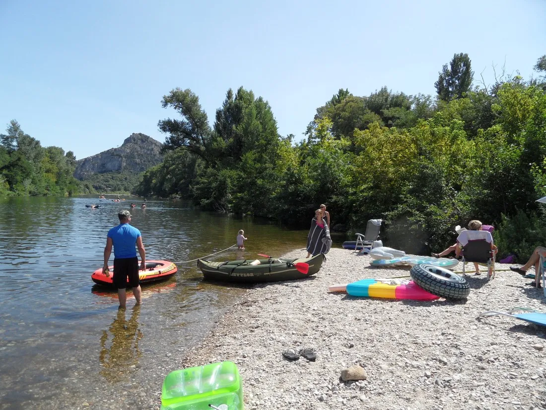 camping-castel-rose-anduze-wdzrb