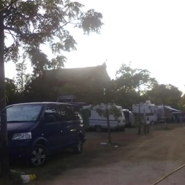 camping-faro-de-trafalgar-caos-de-meca-wjymk