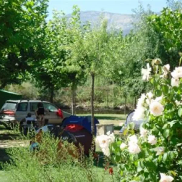 camping-la-mata-madrigal-de-la-vera-raxl9
