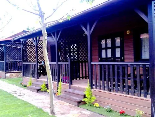 camping-la-mata-madrigal-de-la-vera-xuxlm