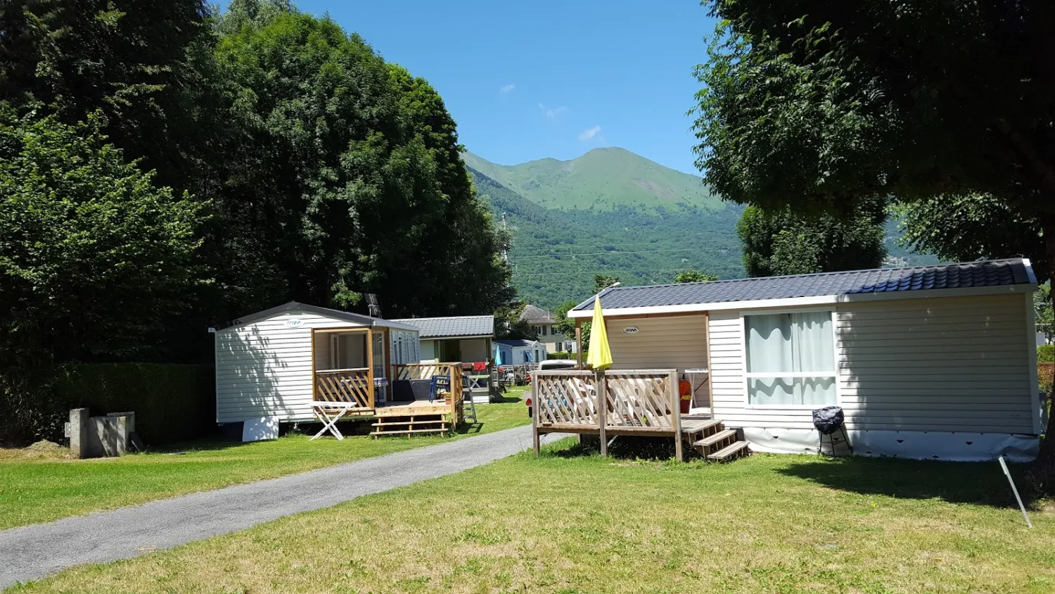 camping-le-bergons-esterre-qlnae