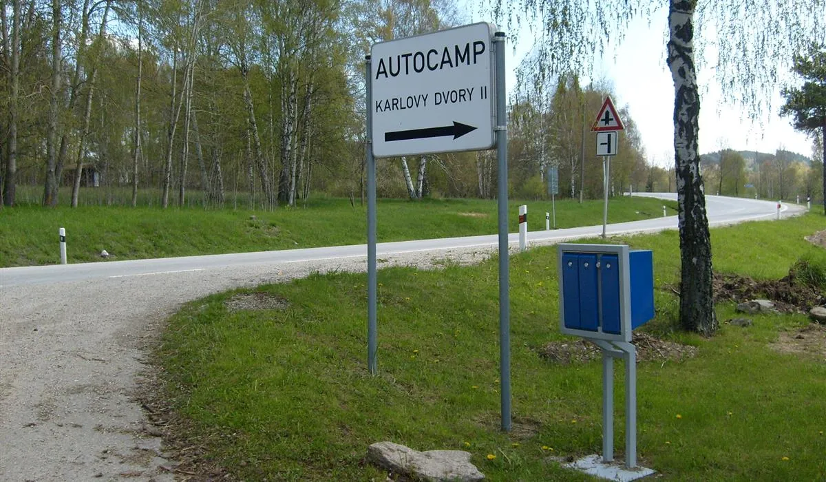 autokemp-karlovy-dvory-ii-horni-plana-0flhv