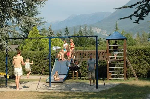 camping-due-laghi-lvico-terme-8s1we
