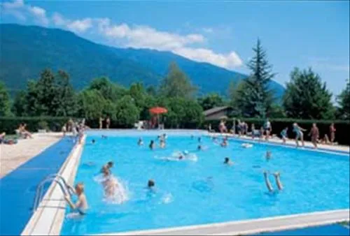 camping-due-laghi-lvico-terme-kllwm